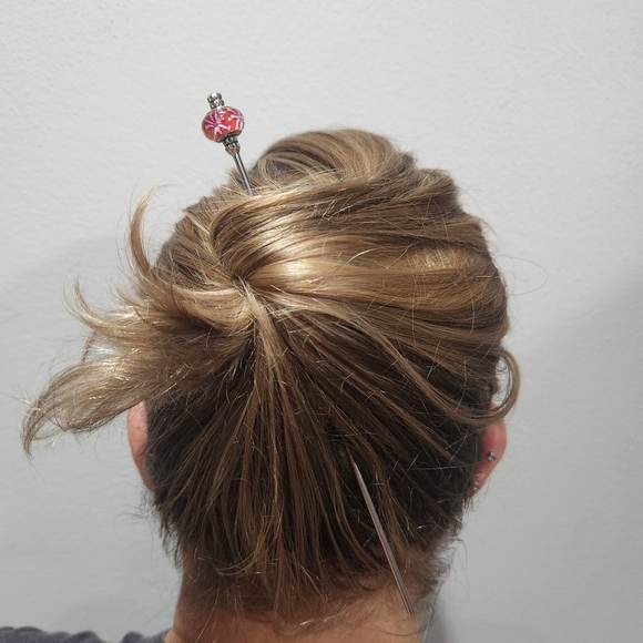 Bloomglaze Stainless Steel Hair Stick Red And Pink Floral Lamp Glass - Picture 5 of 6